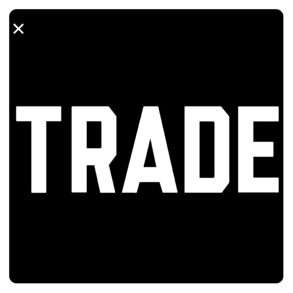 Im Looking For People Who Would Like To Trade - Picture 1 of 2